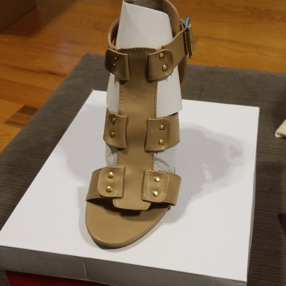 JustFab Taupe Wedges